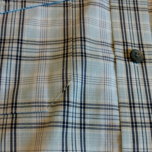 Express Fitted Shirt - Picture 4 of 4